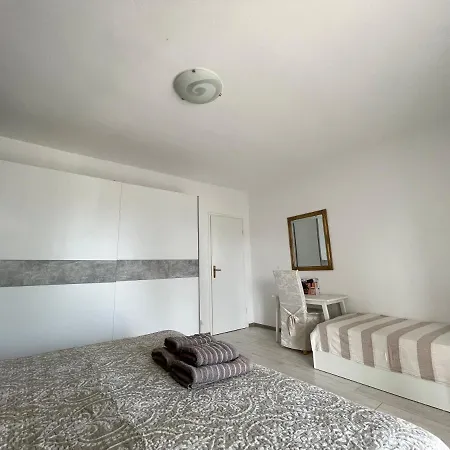 Rovinj Apartment Riki, Parking And Wifi Gratis شقة روفينج